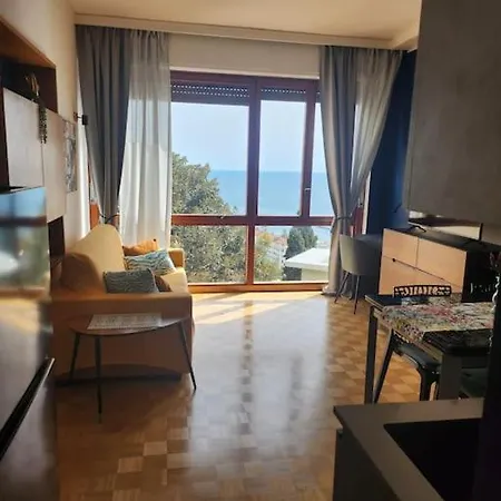 Oli With Panoramic Sea View